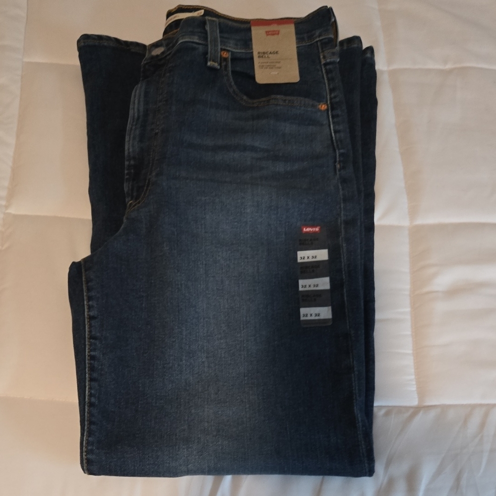 Levi's Women's Ribcage High Rise Dark Blue Jeans